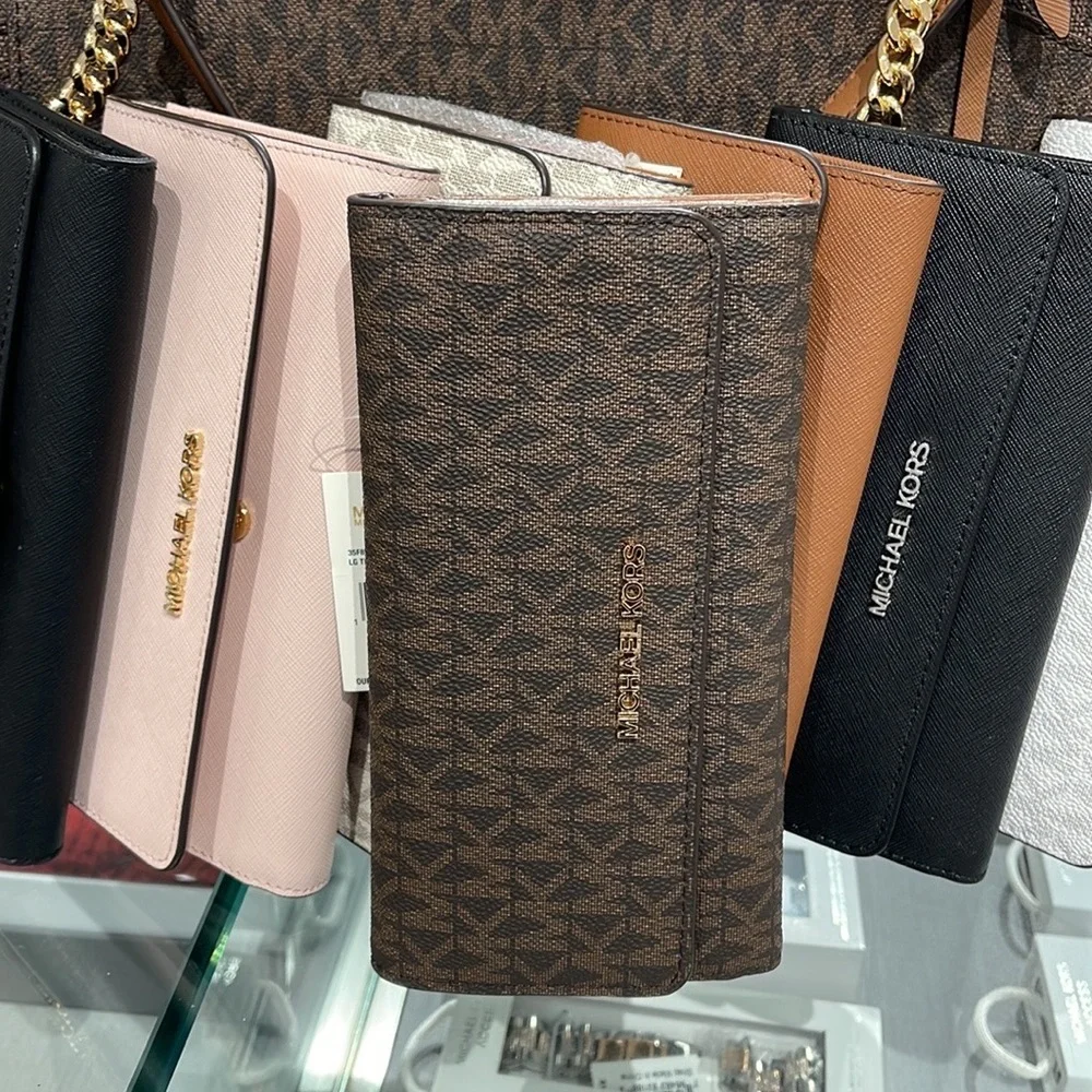 MICHAEL KORS JET SET TRV LARGE TRIFOLD Brown